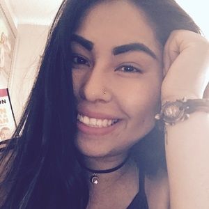 Meet your Posher, Marcia